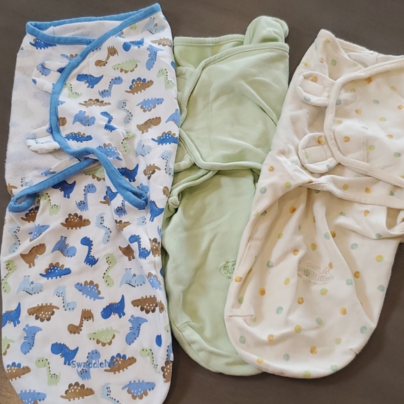 SwaddleMe Other - 3 SwaddleMe Swaddles